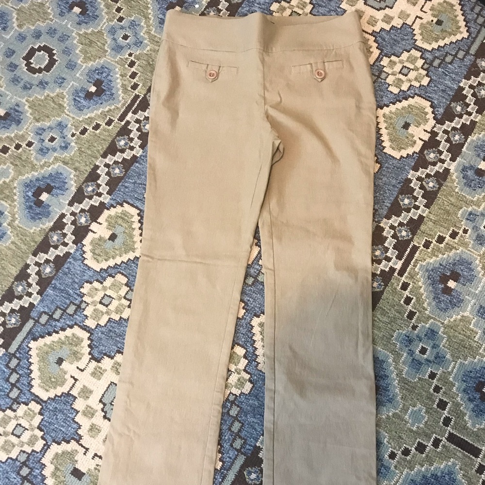 Slacks